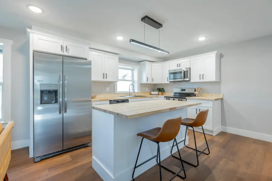 358 Poplar Street, Soddy Daisy, TN 37379 - #3