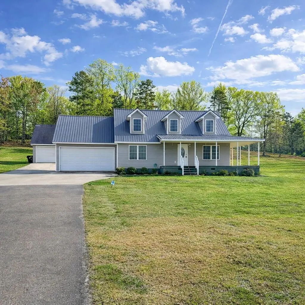 6824 County Road #75, Bridgeport, AL 35740 - #1