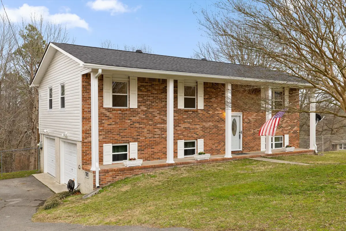 301 Pine Street, Ringgold, GA 30736 - #1