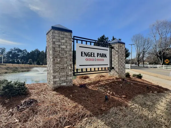 517 Sliding Home Run, Chattanooga, TN 37421