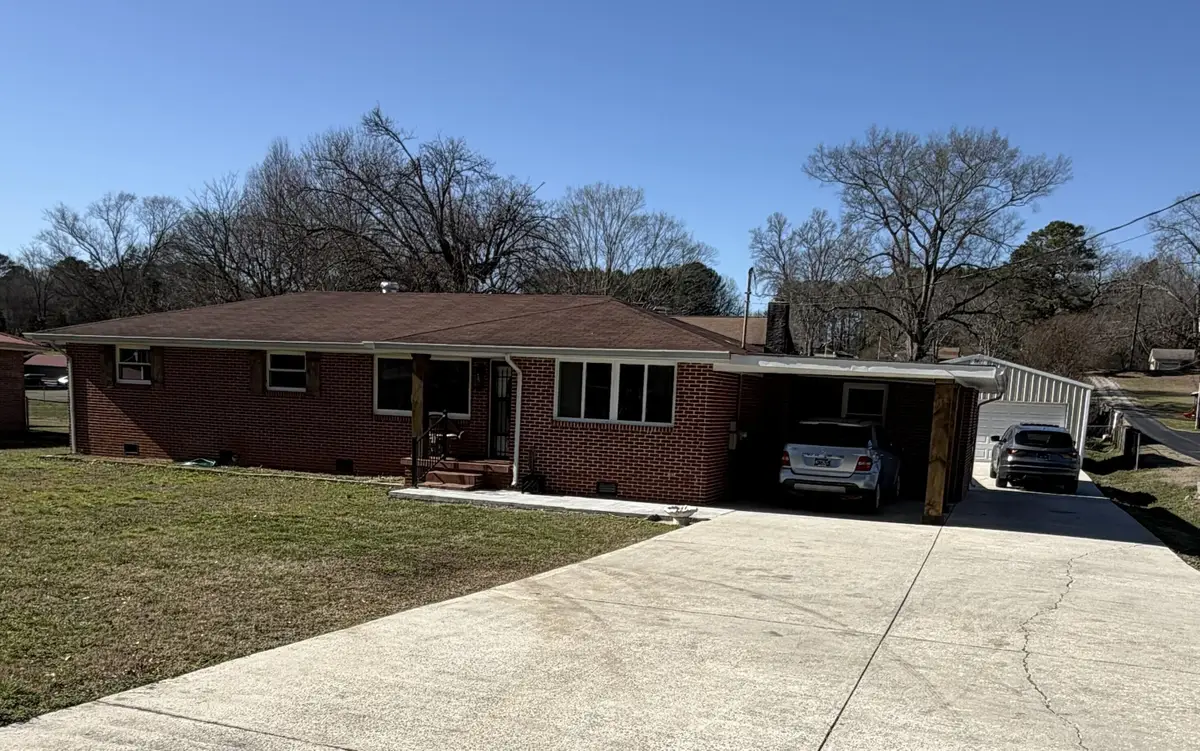 7803 Middle Valley Road, Hixson, TN 37343 - #1