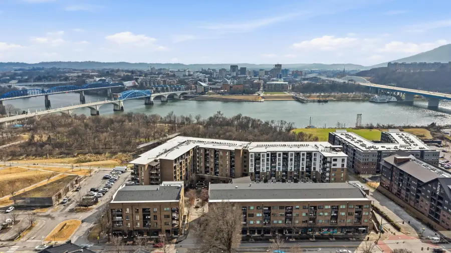 200 Manufacturers Road #Apt 232, Chattanooga, TN 37405 - #2