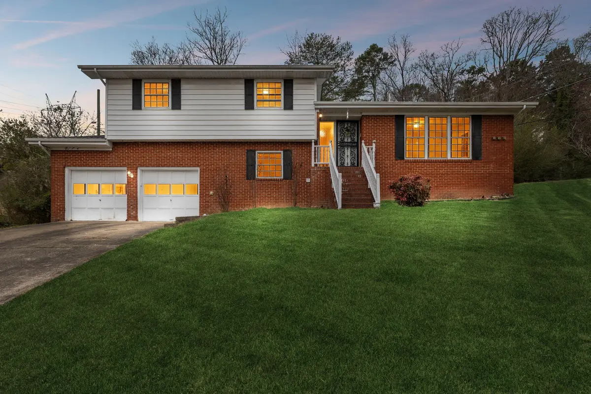 1315 Northgate Circle, Hixson, TN 37343 - #1