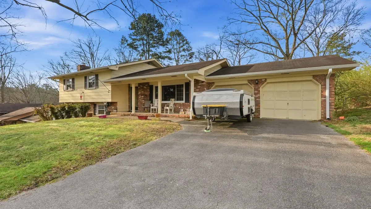 1304 Highcrest Drive, Hixson, TN 37343 - #1