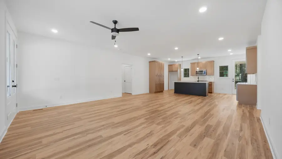 405 Boone Pass, Jasper, TN 37347 - #3