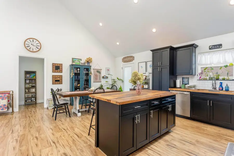 225 Foothills Drive, Dayton, TN 37321 - #3