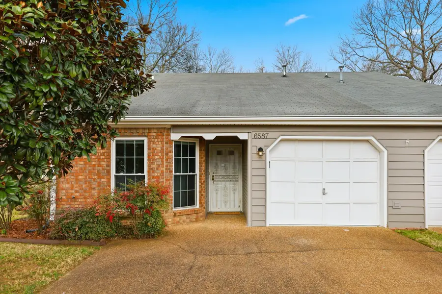 6587 Hickory Brook Road, Chattanooga, TN 37421 - #2