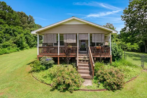 1015 Long Island Road, South Pittsburg, TN 37380