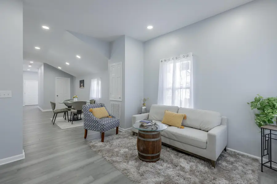 1603 S Orchard Knob Avenue, Chattanooga, TN 37404 - #3