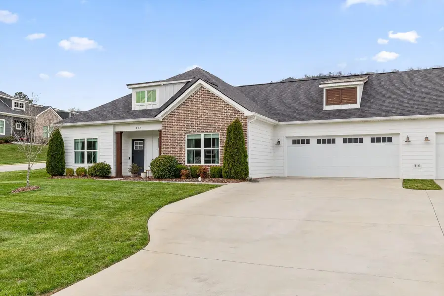 804 Wellstone Drive, Chattanooga, TN 37405 - #2
