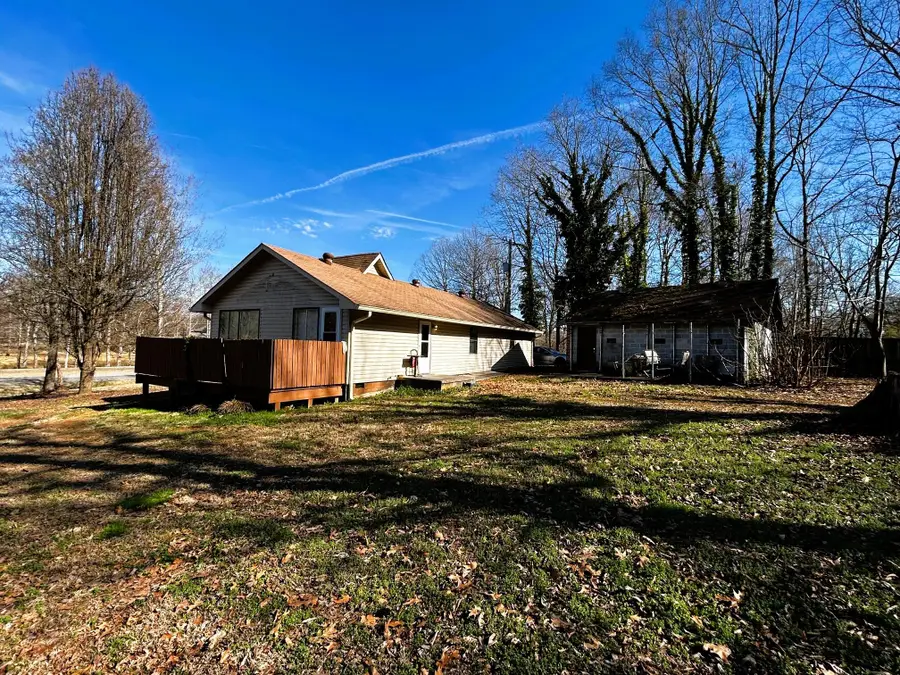 2428 Highway 30 E, Etowah, TN 37331 - #2