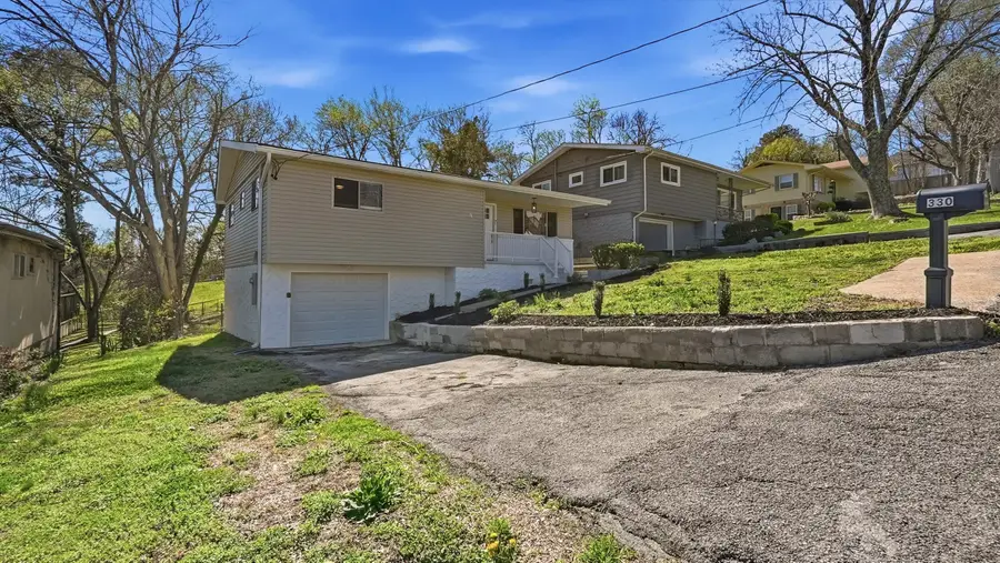 3306 Idlewild Drive, Chattanooga, TN 37411 - #2