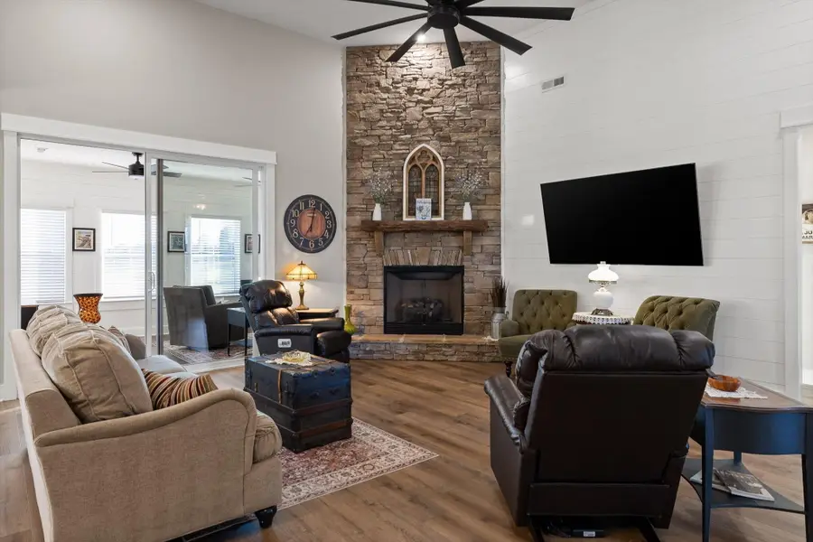 5853 Dalton Pike Se, Cleveland, TN 37323 - #3