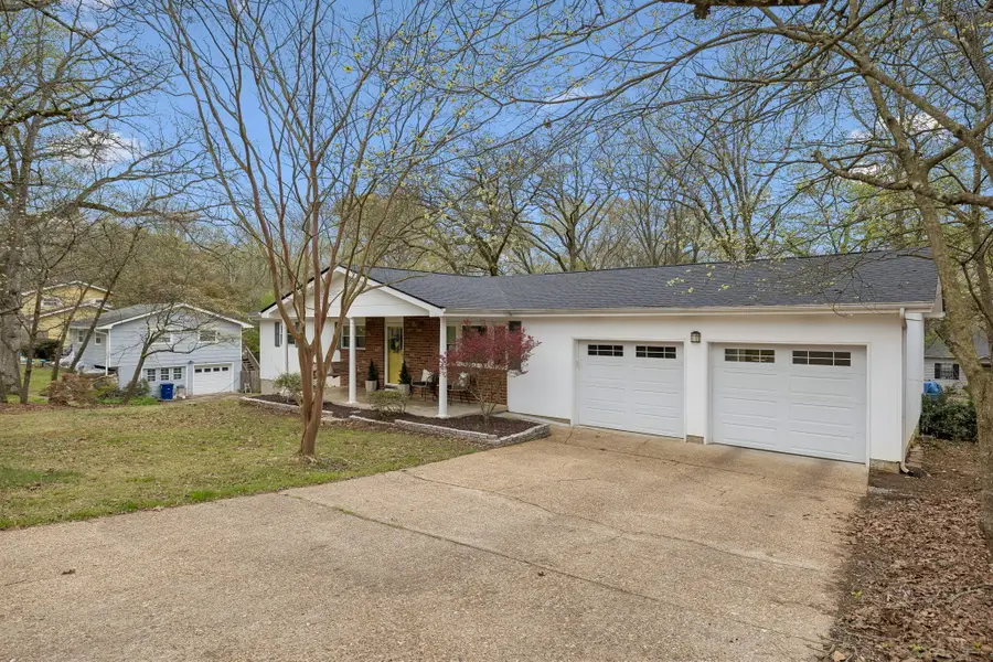 1332 Koblan Drive, Hixson, TN 37343 - #2