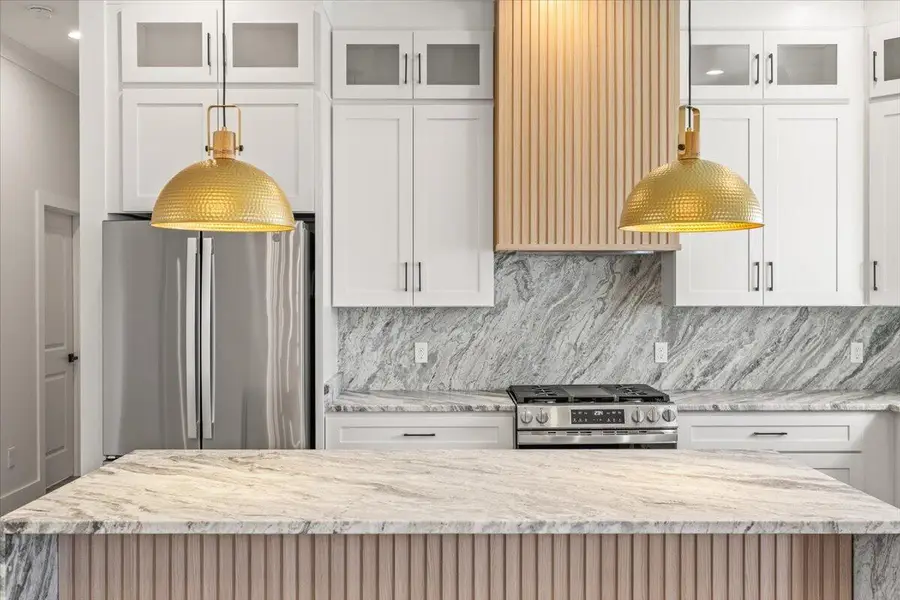 7833 Stonehenge Drive, Chattanooga, TN 37421 - #2