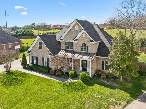 10421 Laurel Pointe Lane, Knoxville, TN 37931