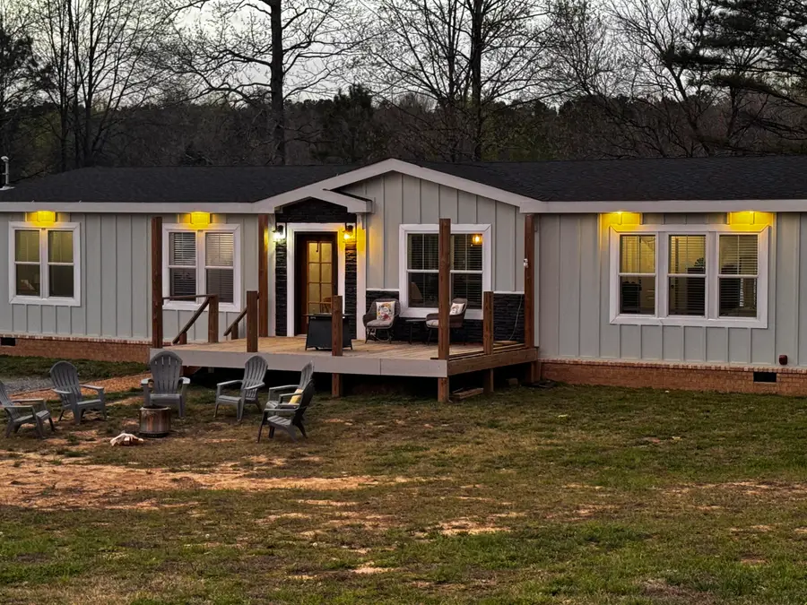 1019 E Reed Road, Lafayette, GA 30728 - #2