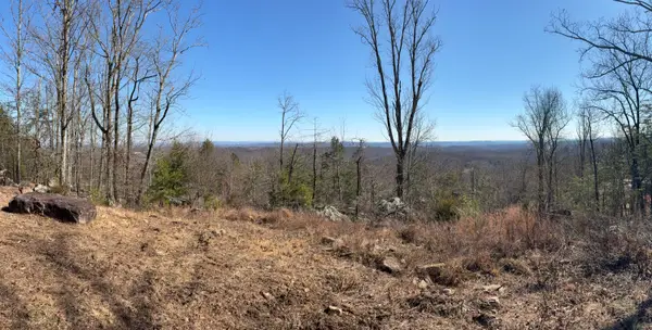 935 Bluff Ledge Trail, Hixson, TN 37343