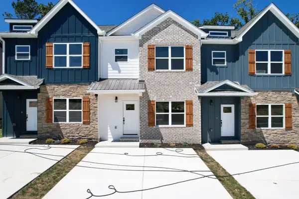 3036 Three Creeks Drive Nw #7b, Cleveland, TN 37312