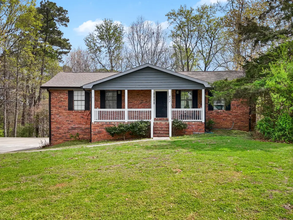 211 Lakeview Drive Se, Dalton, GA 30721 - #1