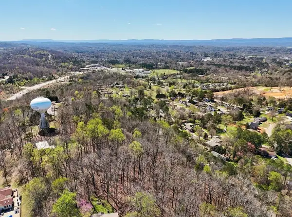 1720 Spring View Lane, Chattanooga, TN 37421