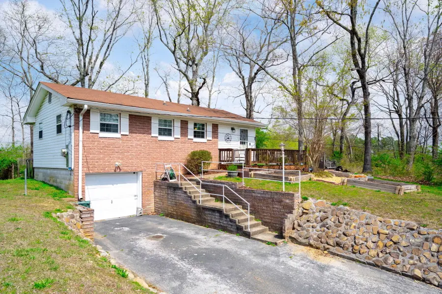 1305 Hixson Avenue, Hixson, TN 37343 - #3