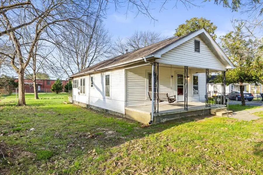 450 Cotter Street, Ringgold, GA 30736 - #2