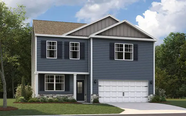 8254 Bright Water Dr, Ooltewah, TN 37363