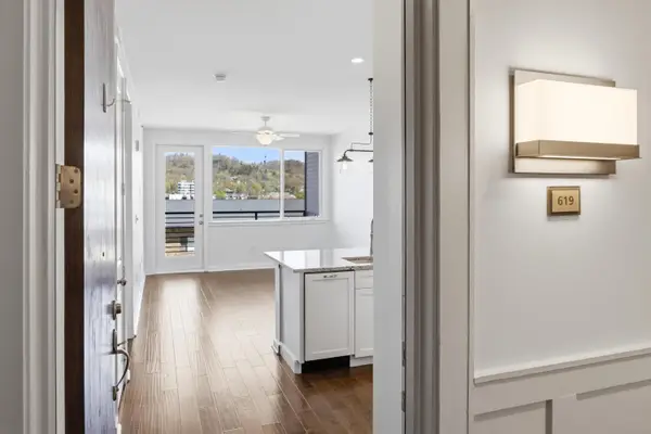 200 Manufacturers Road #Apt 619, Chattanooga, TN 37405