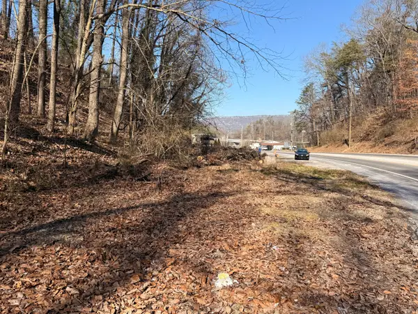 1095 Dayton Boulevard, Chattanooga, TN 37415