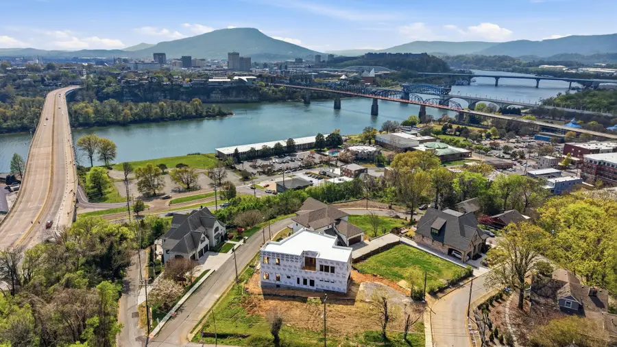 119 Baker Street, Chattanooga, TN 37405 - #2