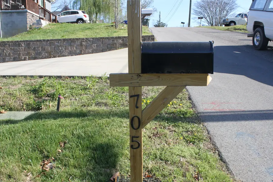 705 Hargraves Avenue, Chattanooga, TN 37411 - #3