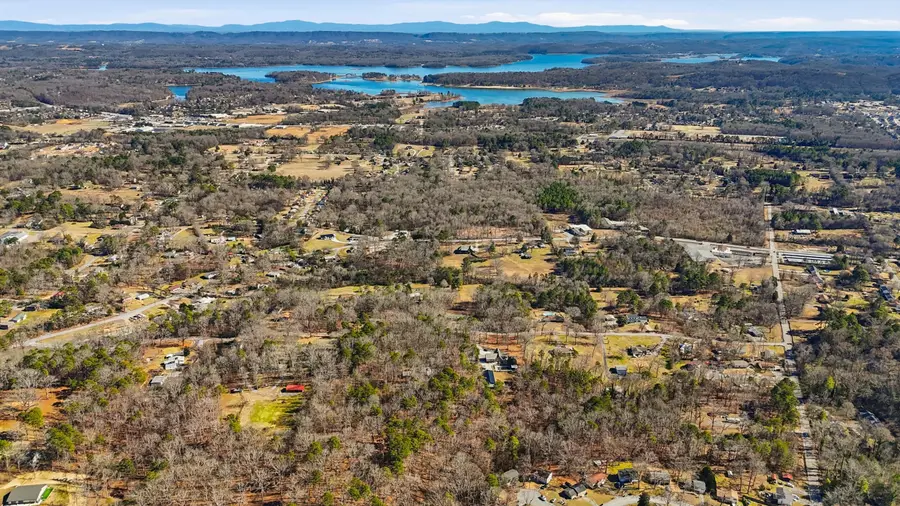 8415 Fair Oaks Road, Hixson, TN 37343 - #3