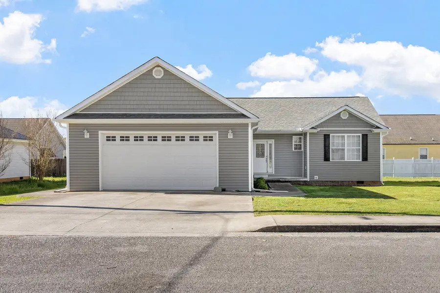 411 W 2nd Street, Jasper, TN 37347 - #3