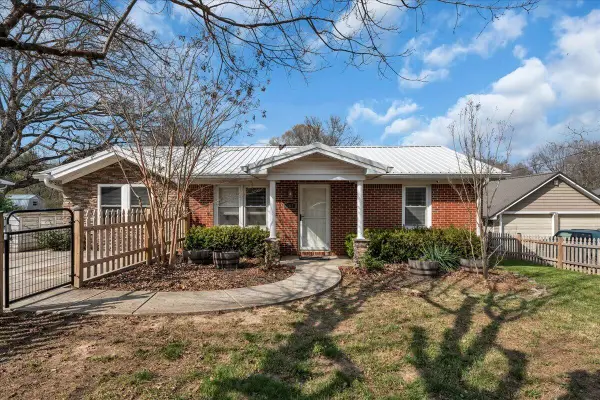 162 1st Street, Monteagle, TN 37356