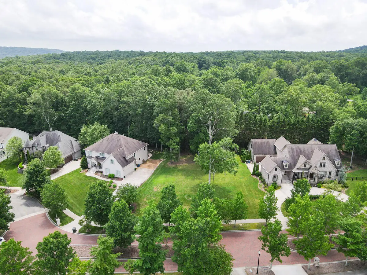 2324 Dogwood Grove Circle, Signal Mountain, TN 37377 - #1