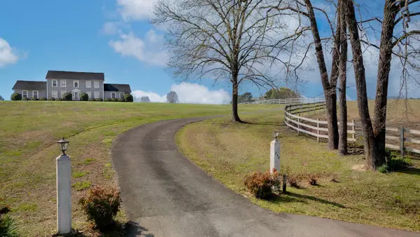 248 Country Estates Road, LaFayette, GA 30728