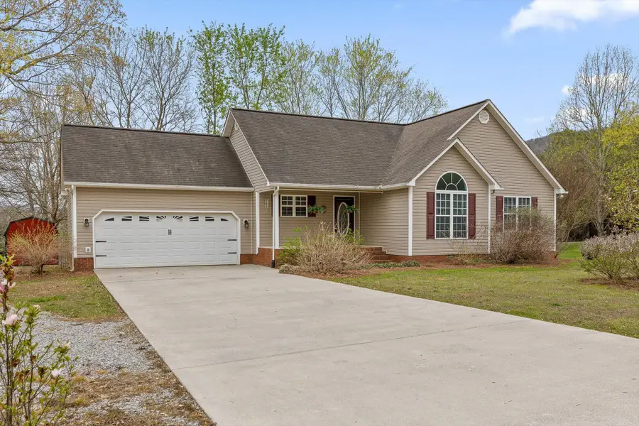 263 Valley Estates Drive, Trenton, GA 30752 - #2