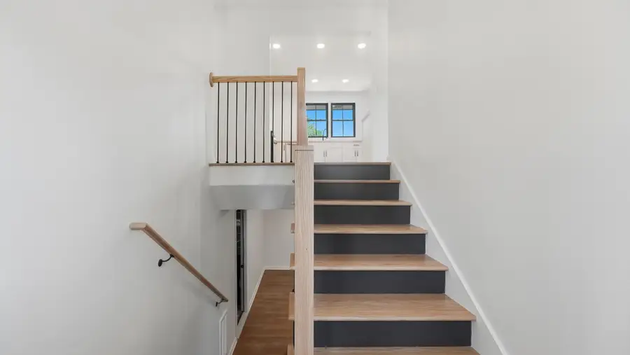 615 N Valley Drive, Chattanooga, TN 37415 - #3