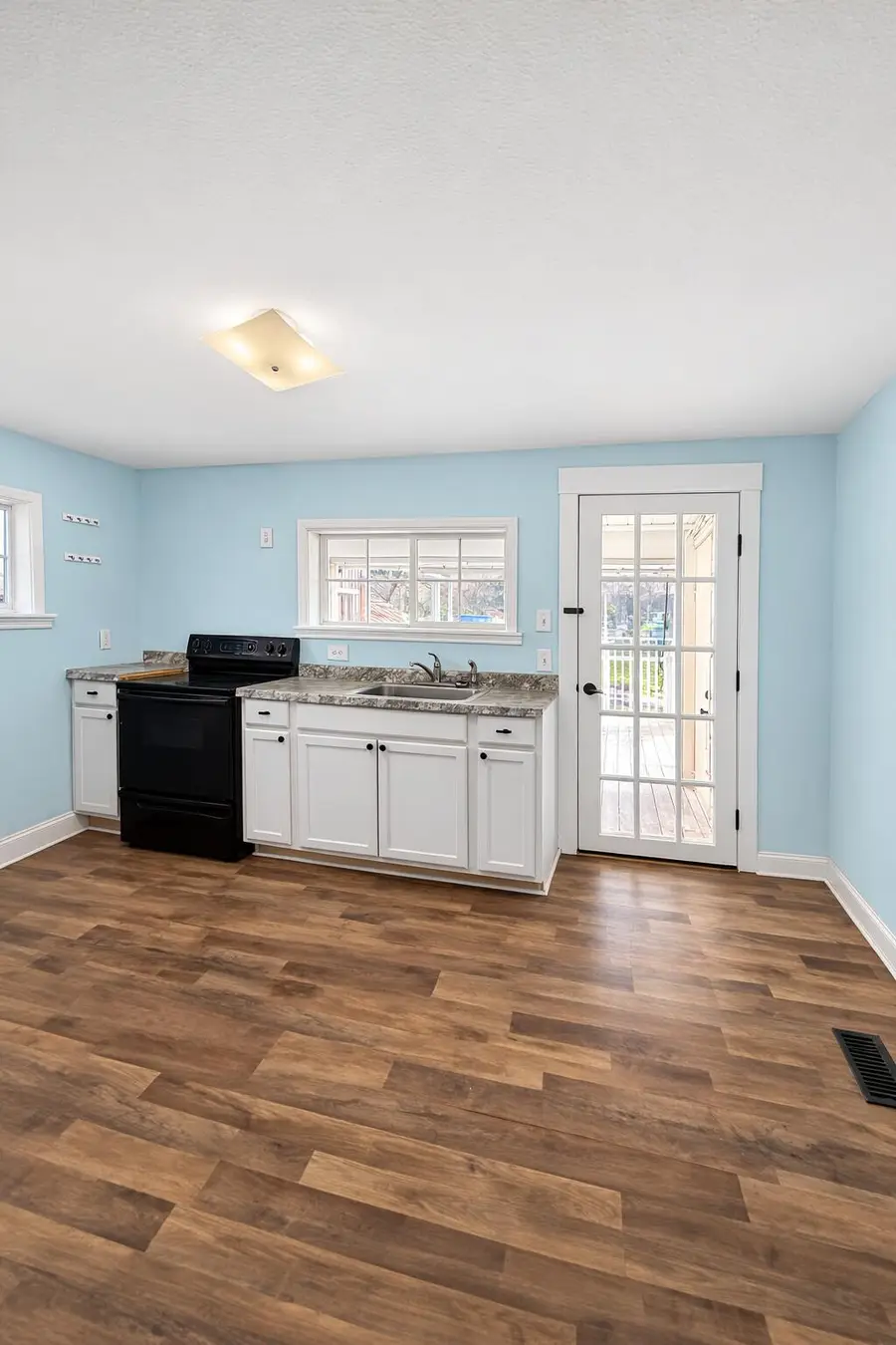 2068 Market Street, Dayton, TN 37321 - #3