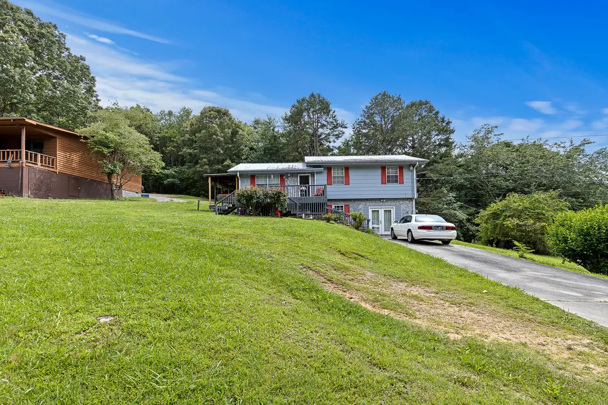 460 E Georgia Avenue, Whitwell, TN 37397 - #1