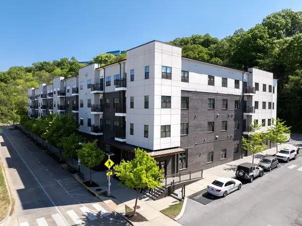 782 Riverfront Parkway #416, Chattanooga, TN 37402