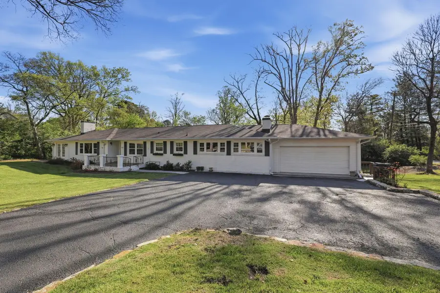 1217 Peter Pan Road, Lookout Mountain, GA 30750 - #2