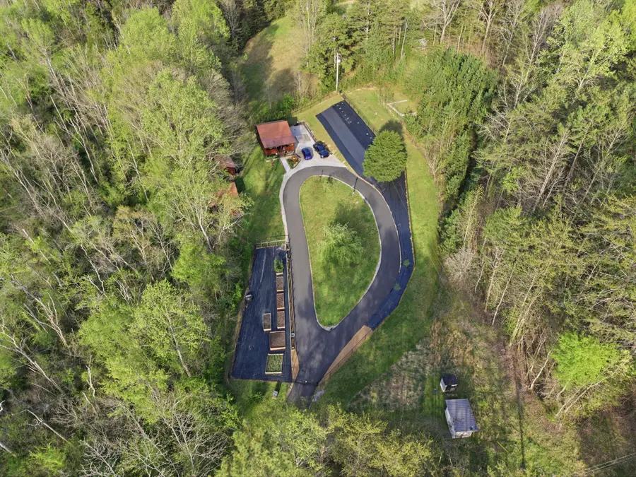 110 Angel Howard Lane, Pikeville, TN 37367 - #2