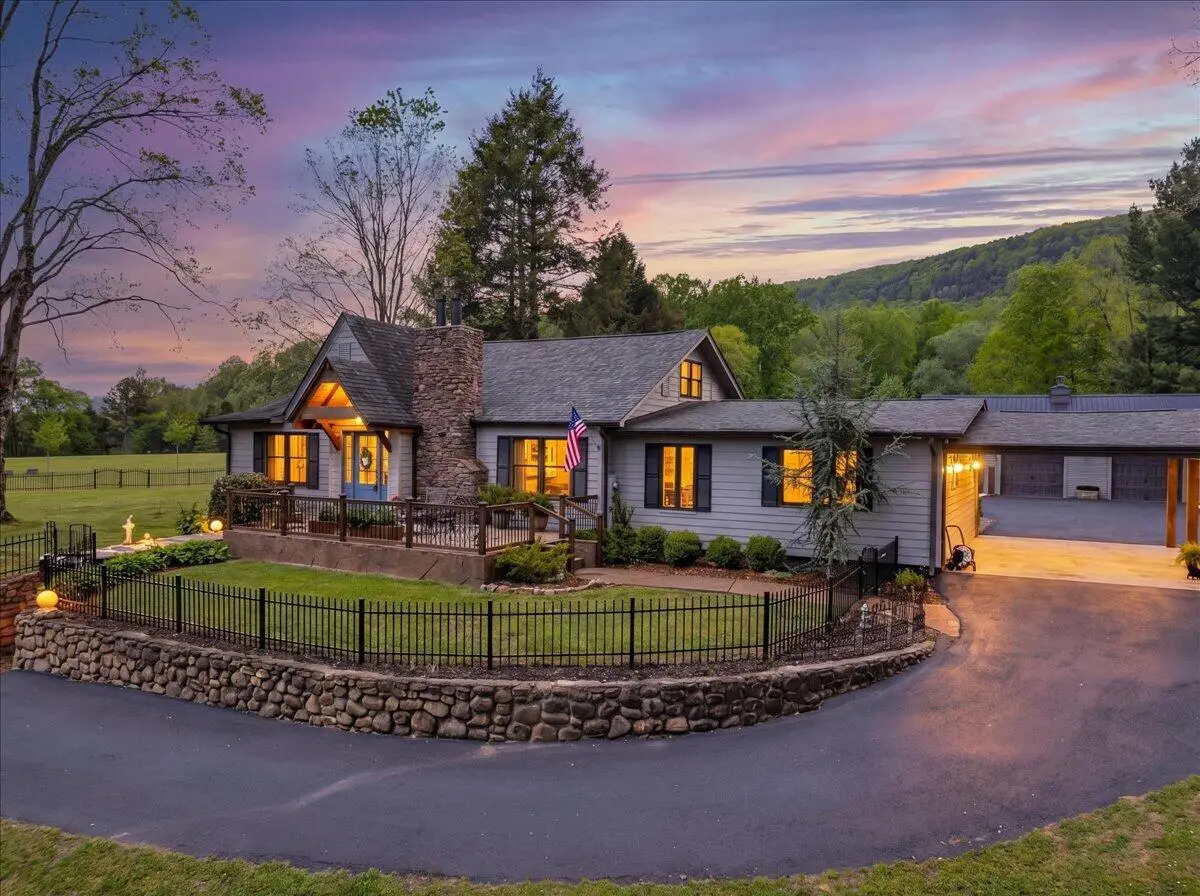 7463 Valley View Highway, Whitwell, TN 37397 - #1