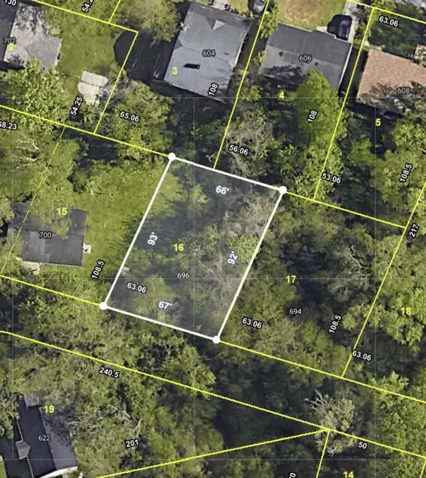 696 Gillespie Road, Chattanooga, TN 37411