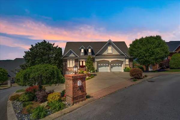 4448 Sailmaker Circle, Chattanooga, TN 37416