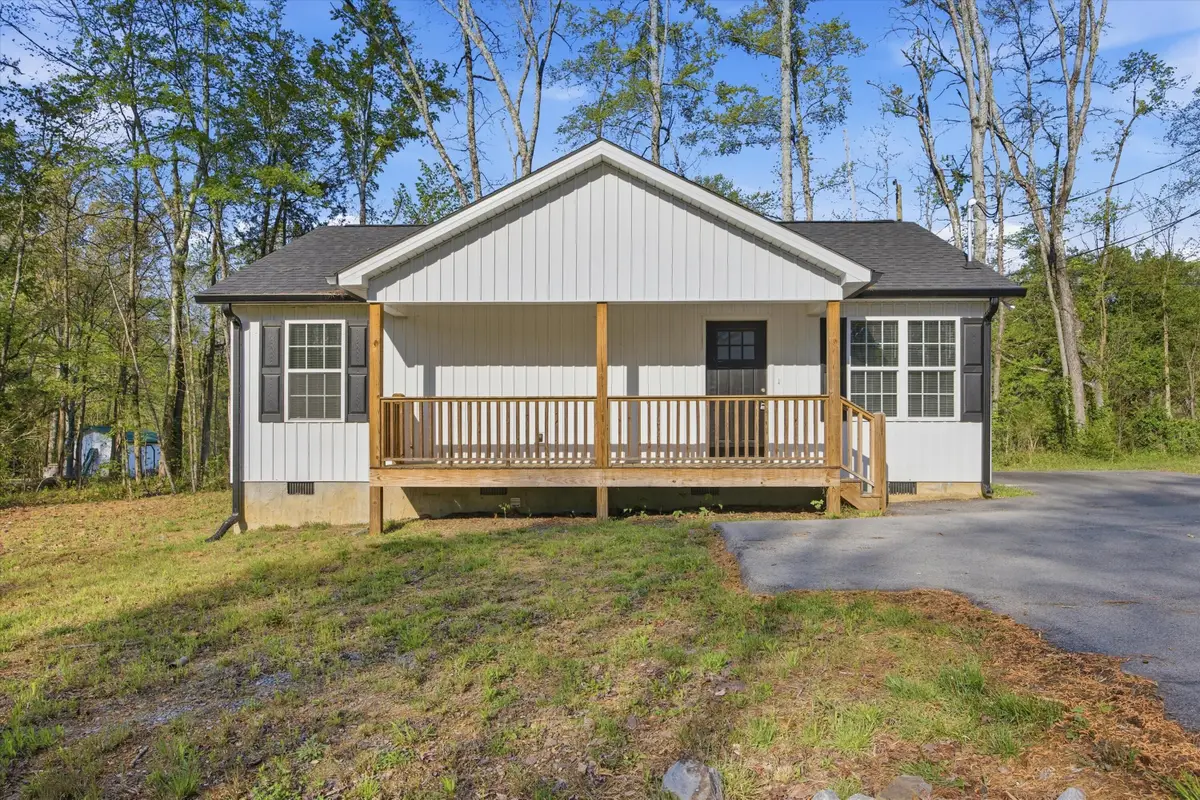 134 Buster Lane, Rocky Face, GA 30740 - #1