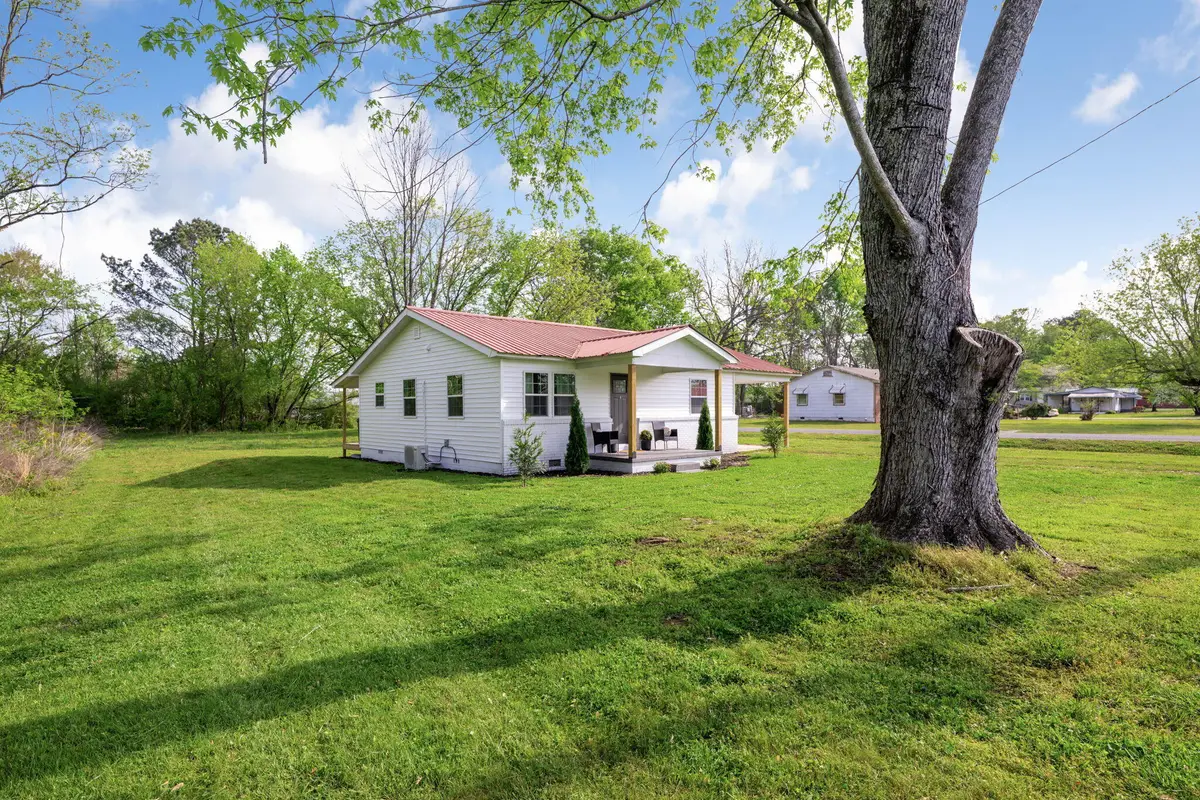 301 High Street, Stevenson, AL 35772 - #1