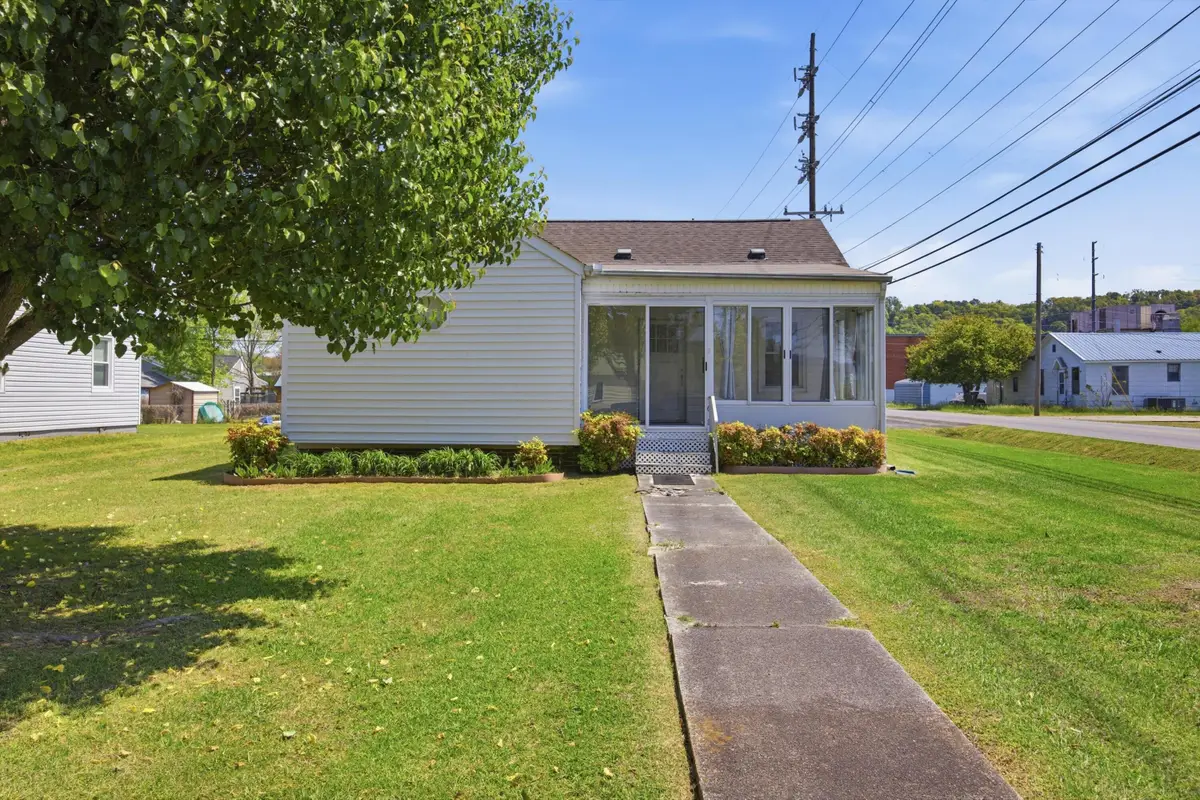 618 Carden Avenue, Rossville, GA 30741 - #1